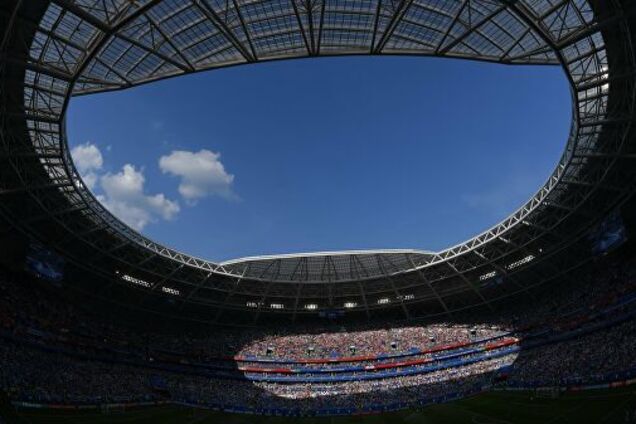 Фанатское побоище: матч чемпионата России завершился смертельной трагедией на трибунах