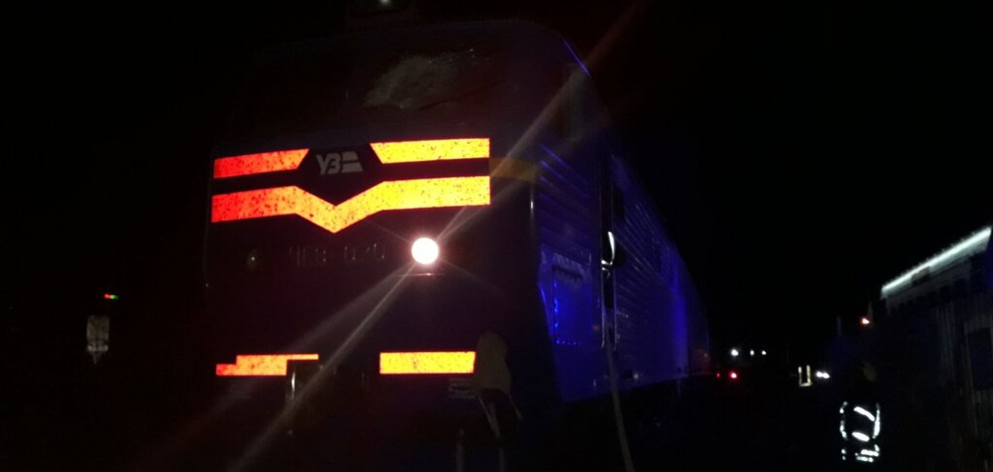 Под Киевом загорелся пассажирский поезд