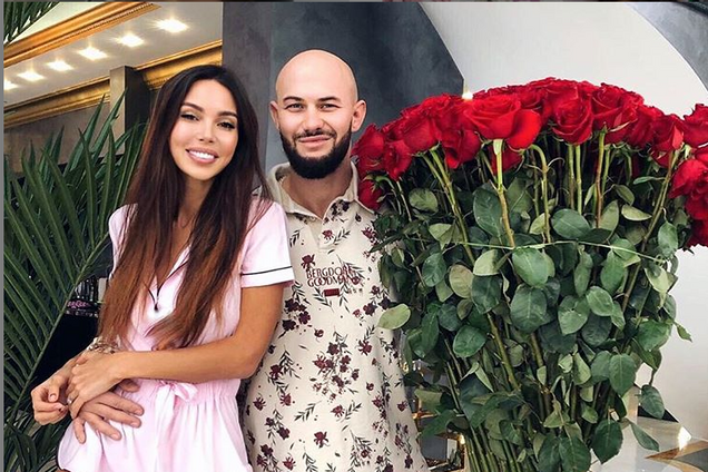 'Сами в шоке': красотка-жена звезды рэпа в России беременна в четверый раз