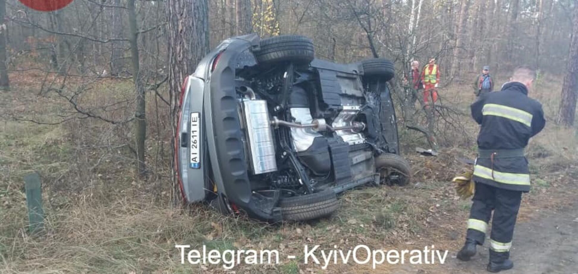 Під Києвом трапилася масштабна ДТП з вантажівкою