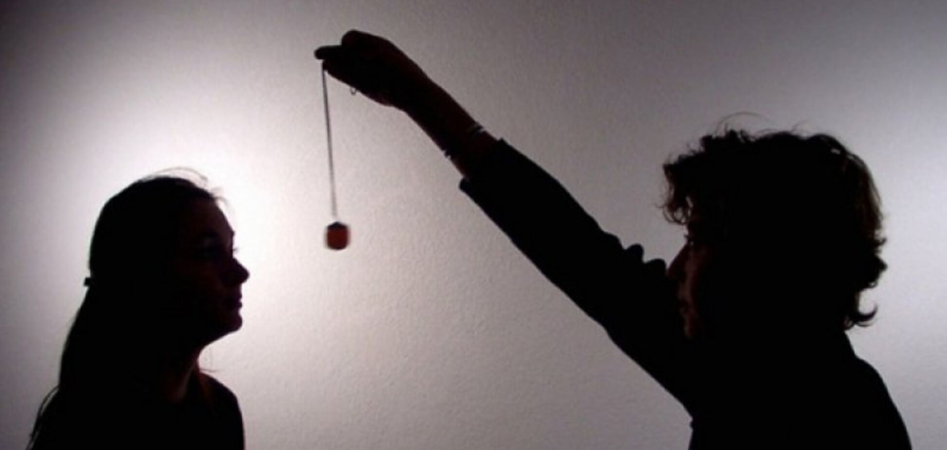 Грабят под гипнозом: в Киеве появилась новая схема обмана. Фото