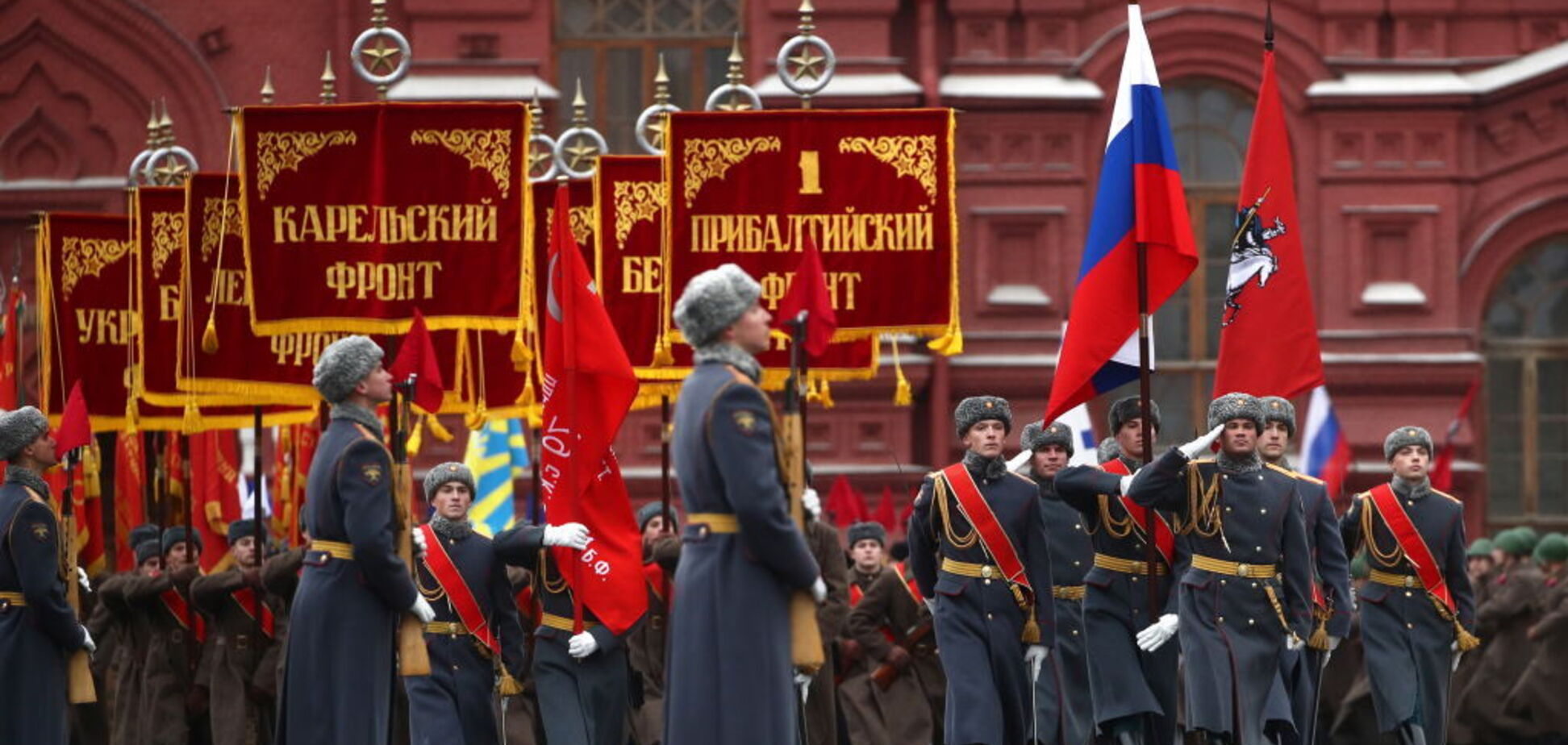 'Червоний шабаш': парад Путіна обурив росіян. Фото й відео