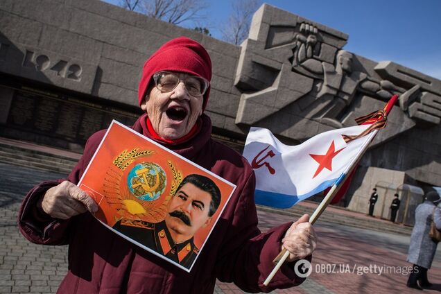 'Играют на руку России': The New York Times снова угодила в скандал с Крымом