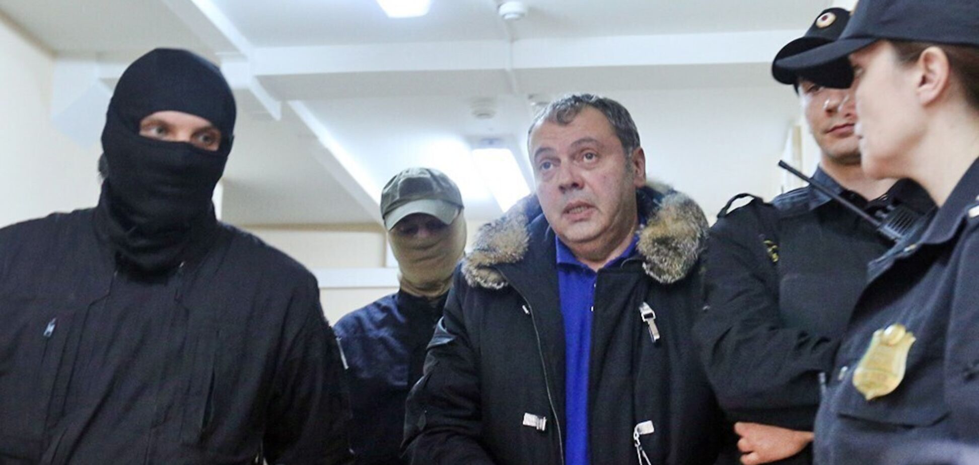 В Австрии суд отпустил под залог бывшего чиновника Минкульта России