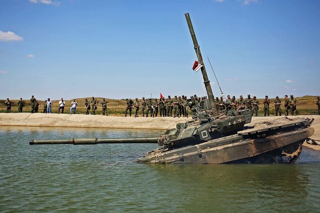 Росія зазнала фіаско з хваленими танками Путіна в Індії