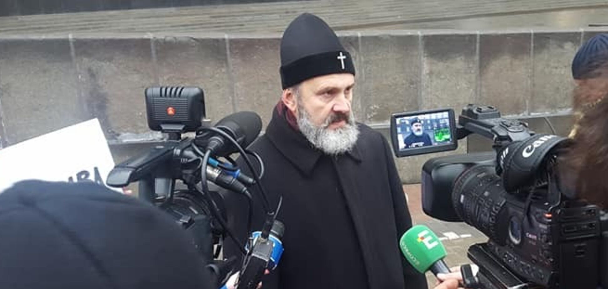 Голодовка и пикет: в ПЦУ пошли на крайние меры из-за храма в Крыму