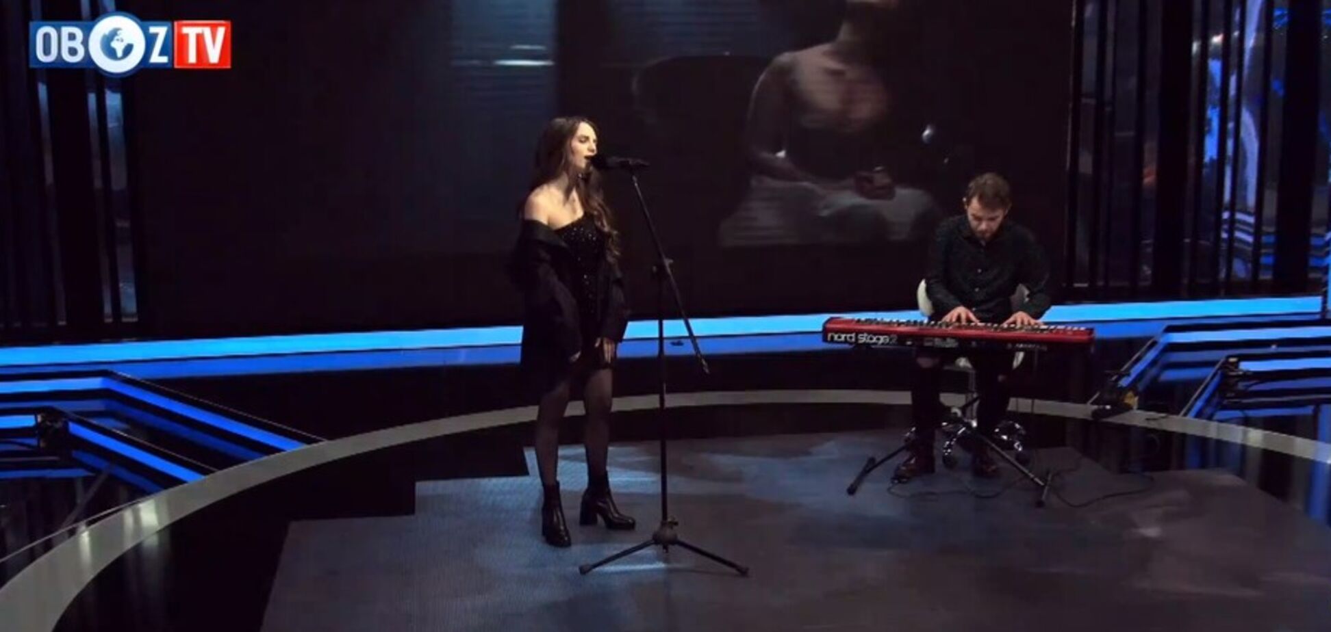 Співачка Христина Соловій завітала до інфо-панк шоу 'Бурчук LIVE'