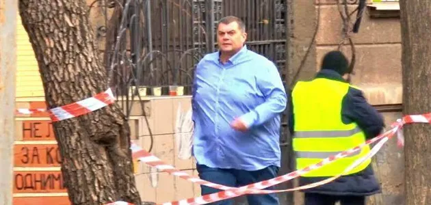 Автохам Юзік заблокував в'їзд пожежним машинам в Одесі