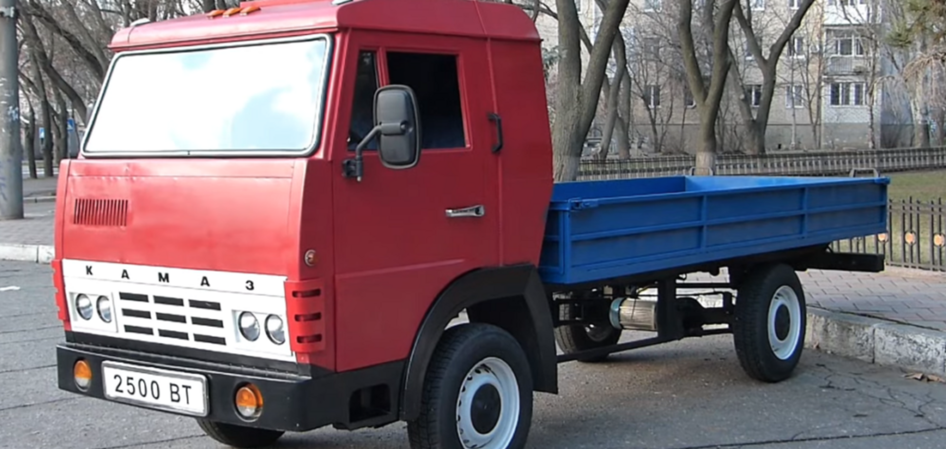 В Украине сделали электрический КамАЗ с запасом хода 300 км