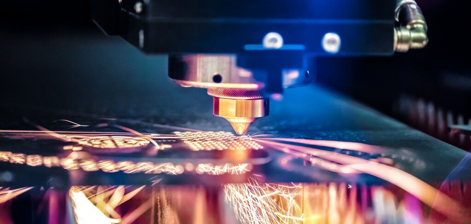 Лазеры и нанотехнологии: в Украине научились резко увеличивать мощность солнечных панелей