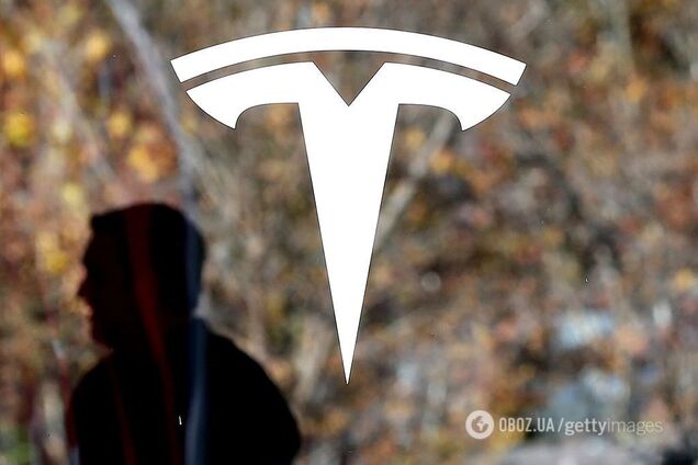 Электрокары Tesla вошли в список лучших изобретений десятилетия по версии Verge