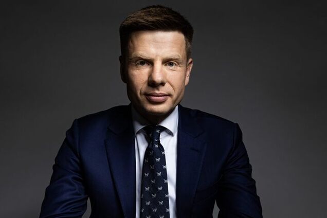 'Серіал в обмін на 'формулу Штайнмаєра'? У Порошенка підготували незручні питання Зеленському щодо 'Слуги народу' на росТБ