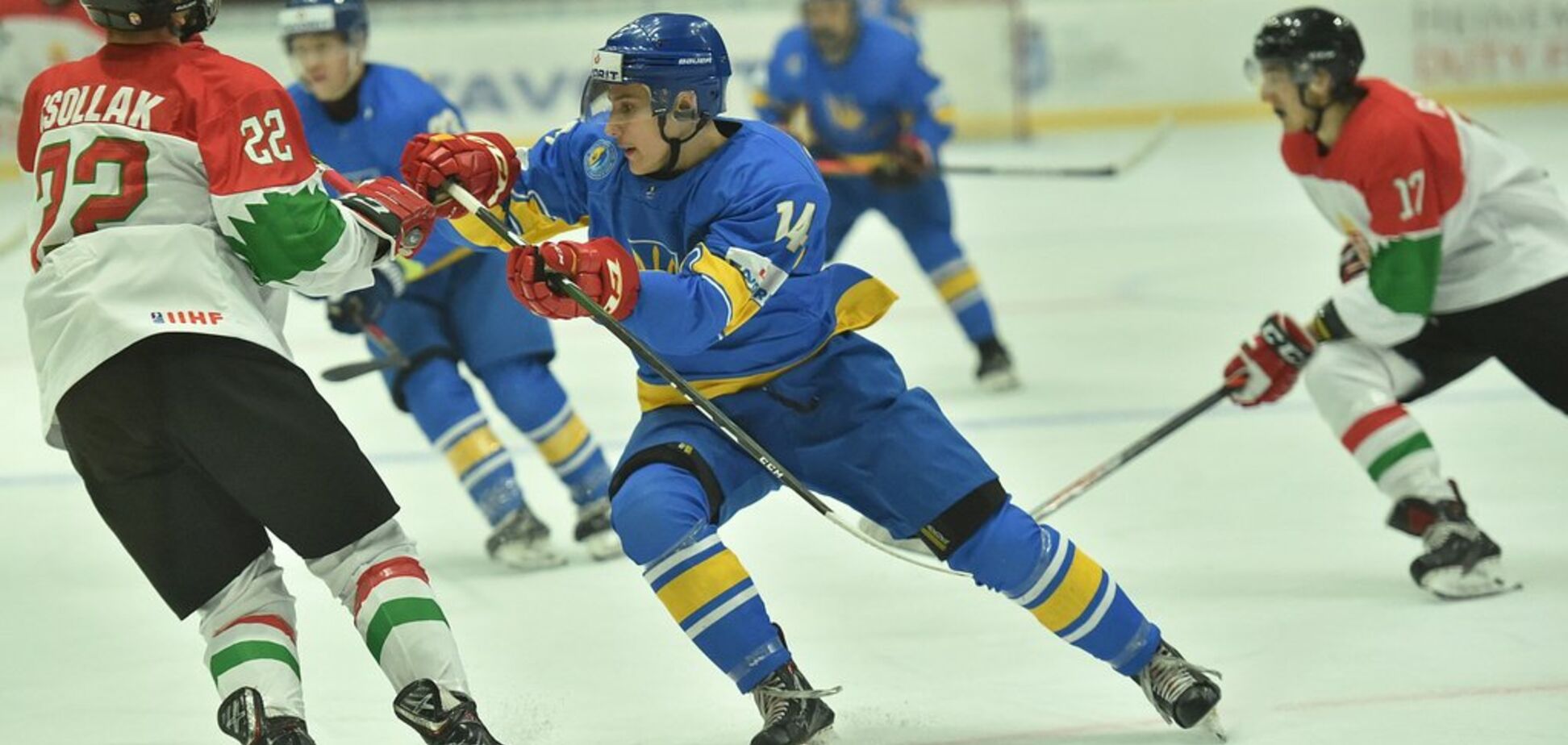 Молодіжна збірна України програла на старті чемпіонату світу з хокею