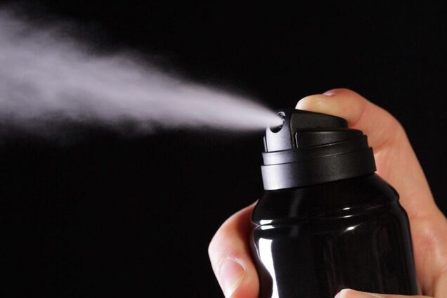 Розпорошив газ в обличчя: під Дніпром чоловік зухвало пограбував дитину