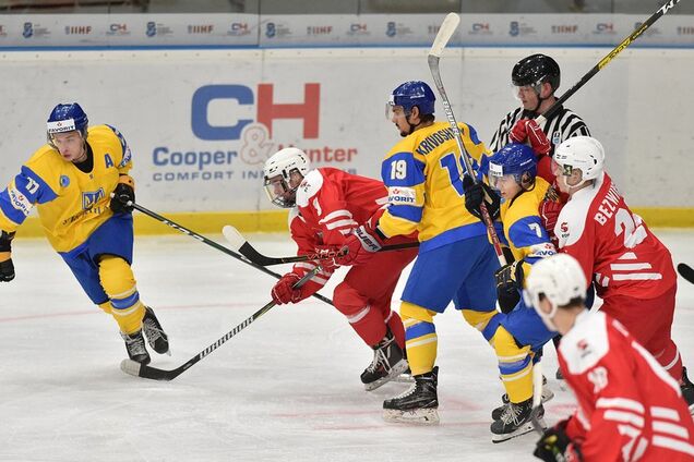 Украина добыла разгромную победу на чемпионате мира по хоккею U-20