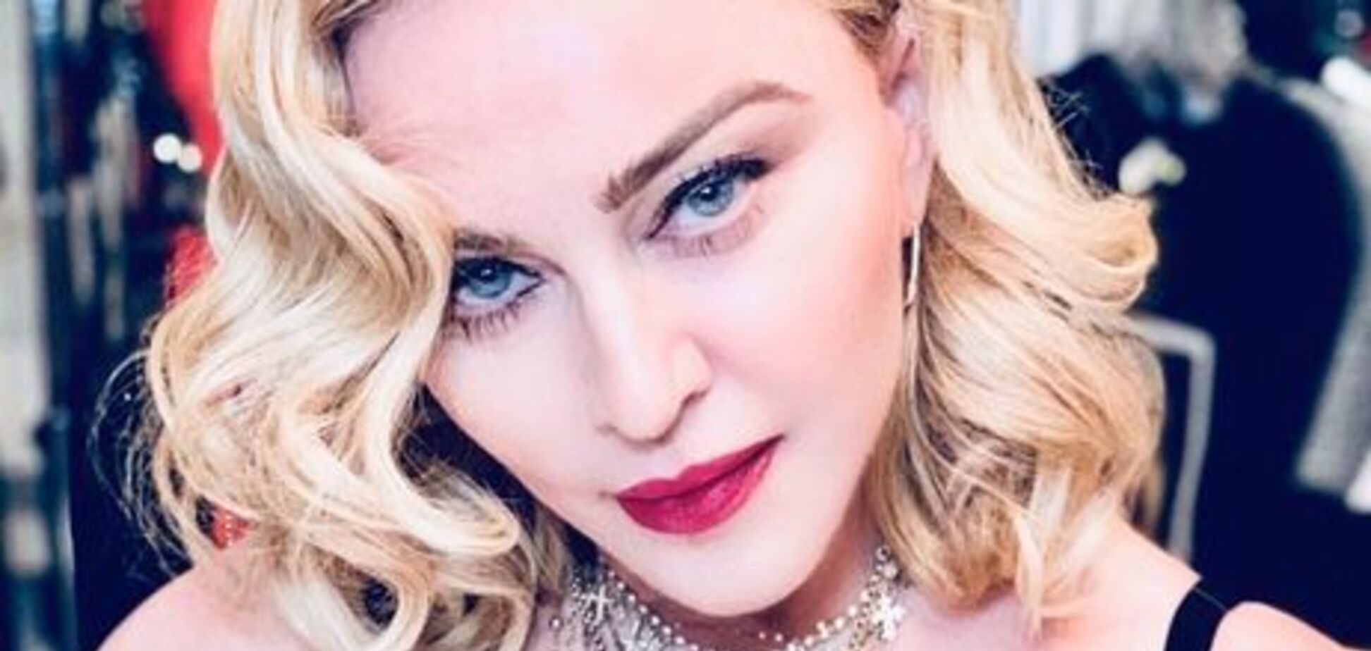 35 років різниці: Мадонну застукали за палкими обіймами з 26-річним бойфрендом