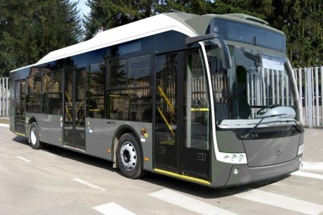 Богдан выпустил электрический автобус, который не будет ржаветь