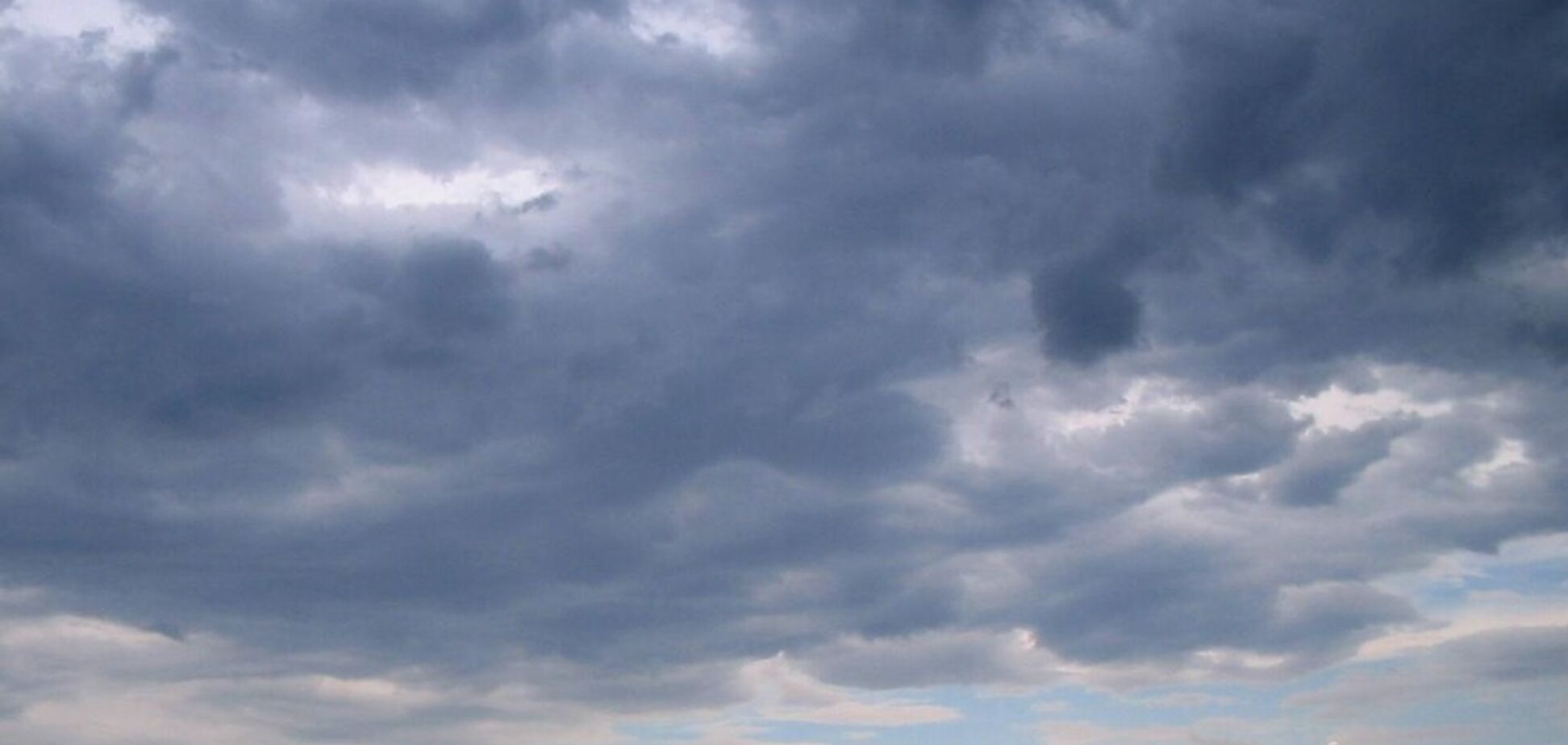 Сыро и пасмурно: синоптики уточнили прогноз погоды в Днепре на 16 декабря