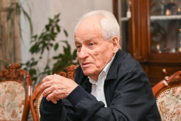 'Сидить у сараї': батько Суркіса обурився грою 'Динамо'