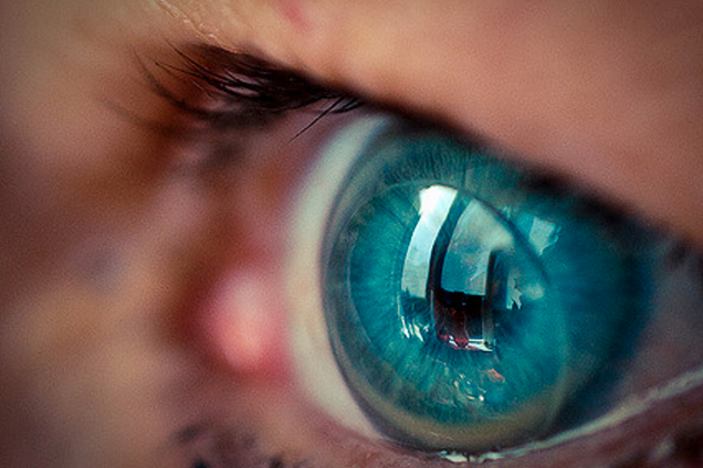 ''Управляют'' глазами: ученые создали революционные линзы