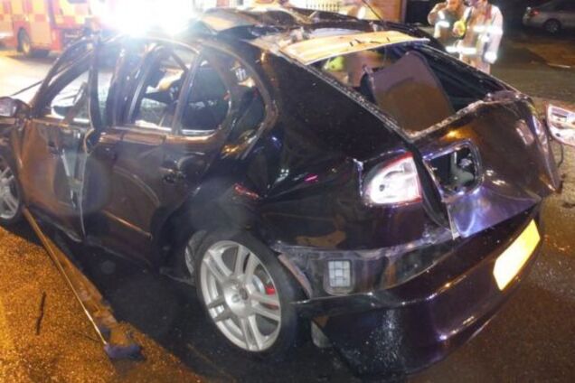 Водитель взорвал свой автомобиль сигаретой