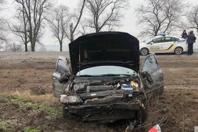 Перекинувся кілька разів: під Дніпром трапилася жахлива ДТП з постраждалими. Фото