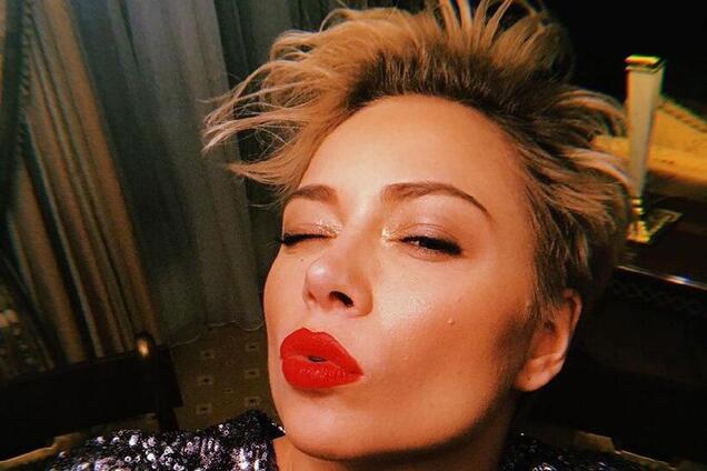 Настасья Самбурская