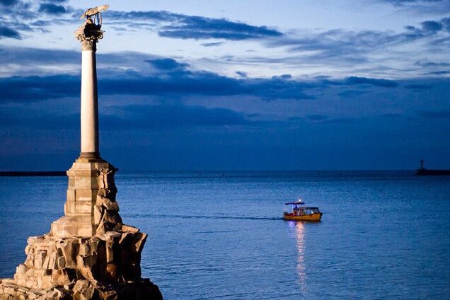 Севастополь – не Київ? Через законопроєкт Зеленського спалахнув новий скандал