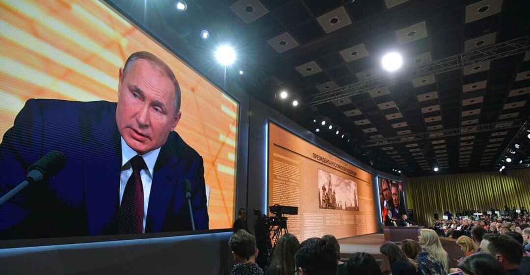 Картинки по запросу Очень стыдно, что в моей стране такой президент