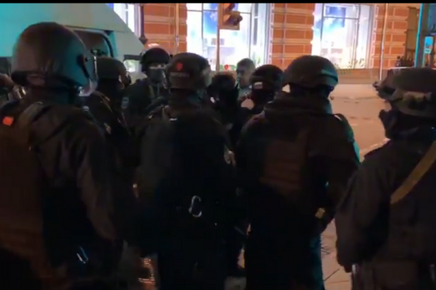 Силовики на месте инцидента