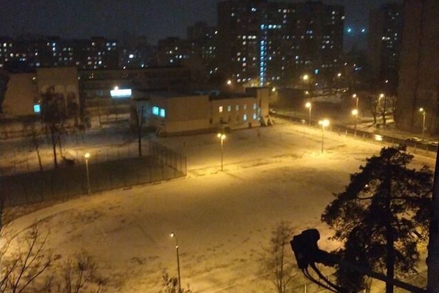 У Києві колапс на дорогах через несподіваний снігу