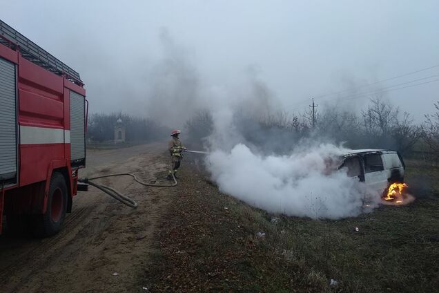 Под Одессой активисты устроили огненный протест
