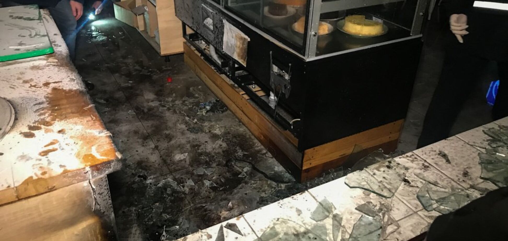 В Киеве вновь подожгли магазины 'Молоко от фермера'