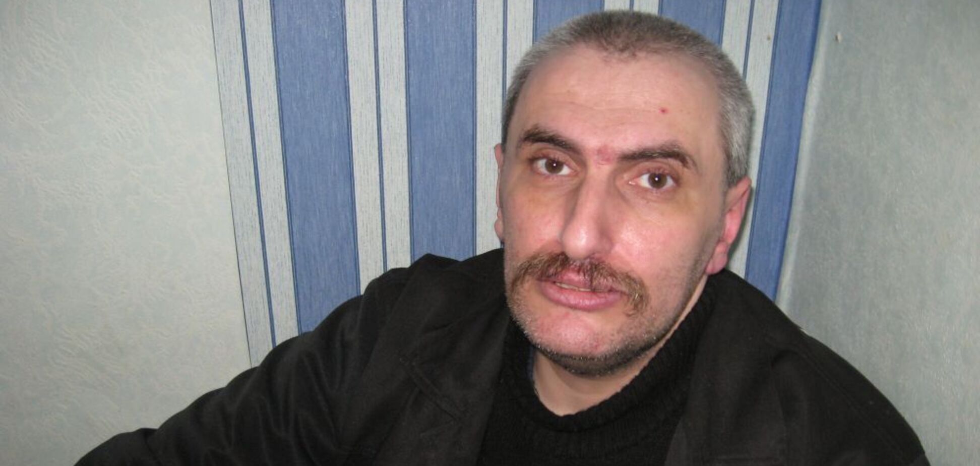 'РФ – жахлива країна': російський письменник попросив притулку в Україні