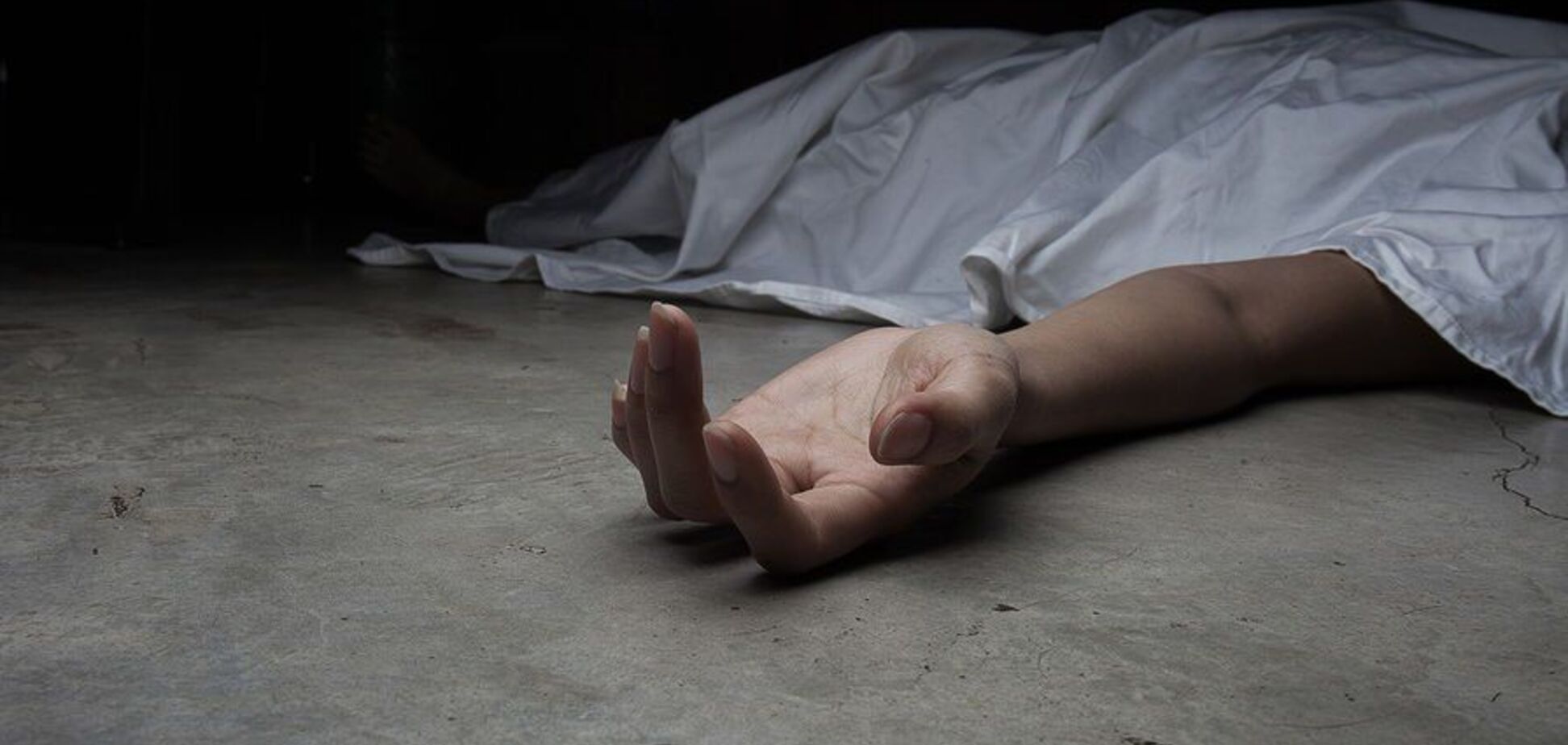 Провода на шее и связанные руки: в центре Москвы по-зверски убили женщину