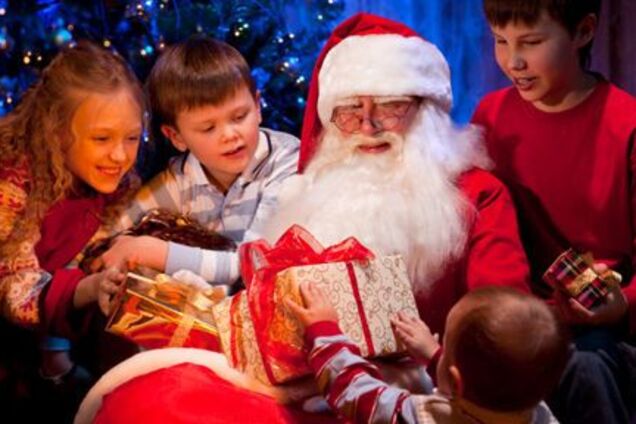 Дед Мороз и Снегурочка на дом: во сколько обойдется новогодняя сказка в Днепре