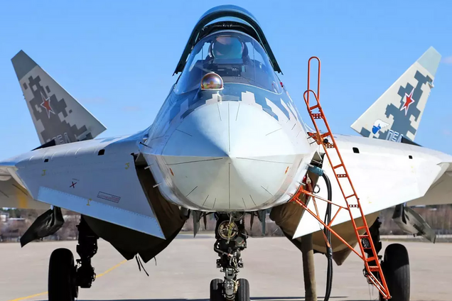 Почему путинский Су-57 не хочет летать