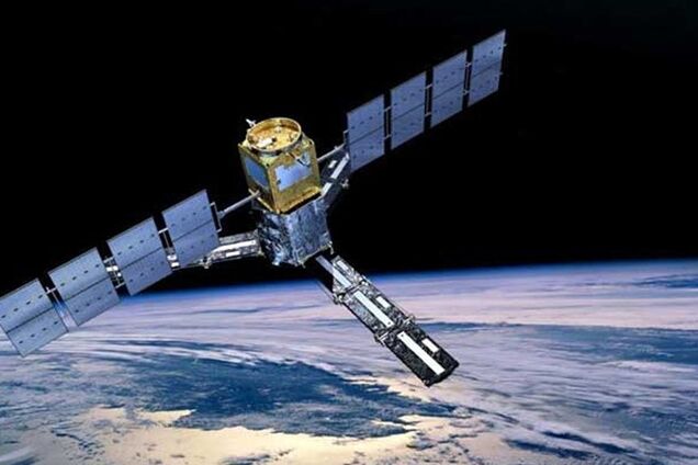 Столкнулся с метеоритом: у России случилось ЧП в космосе