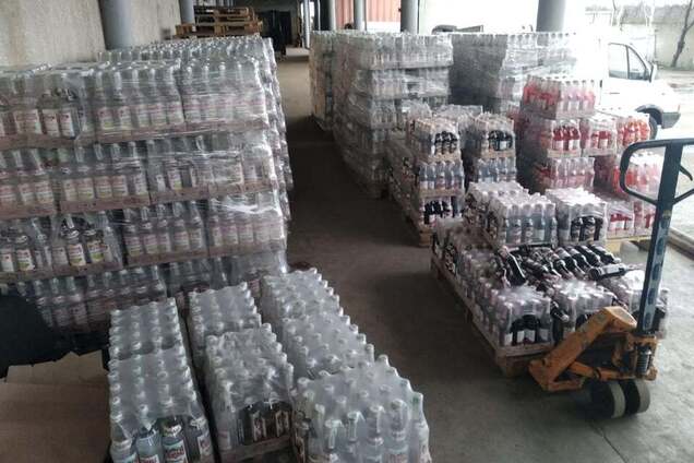 Под Одессой накрыли крупную партию “паленого” алкоголя