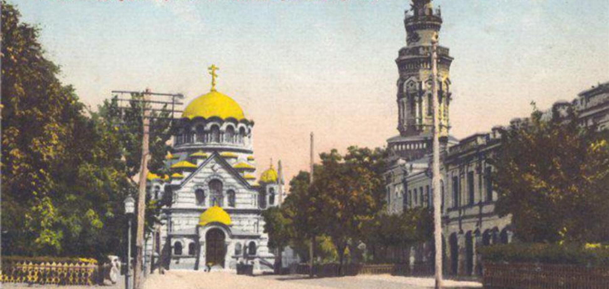 Почему Москва ставит идолов своей секты на наших сакральных местах?