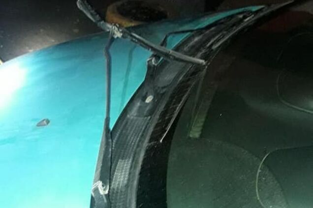 В Одесі затримали п'яного неадеквата, який трощив машини