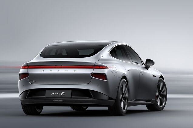 В Китае начнут продавать мощного конкурента Tesla: озвучена дата продаж