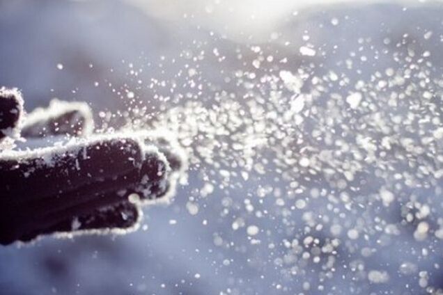 Сніг і ожеледиця: синоптики уточнили прогноз погоди в Україні