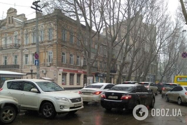 Одеса застигла у пробках