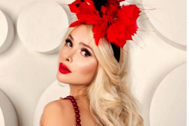 'Мины замедленного действия': российская звезда решилась на серьезный шаг из-за силиконовой груди