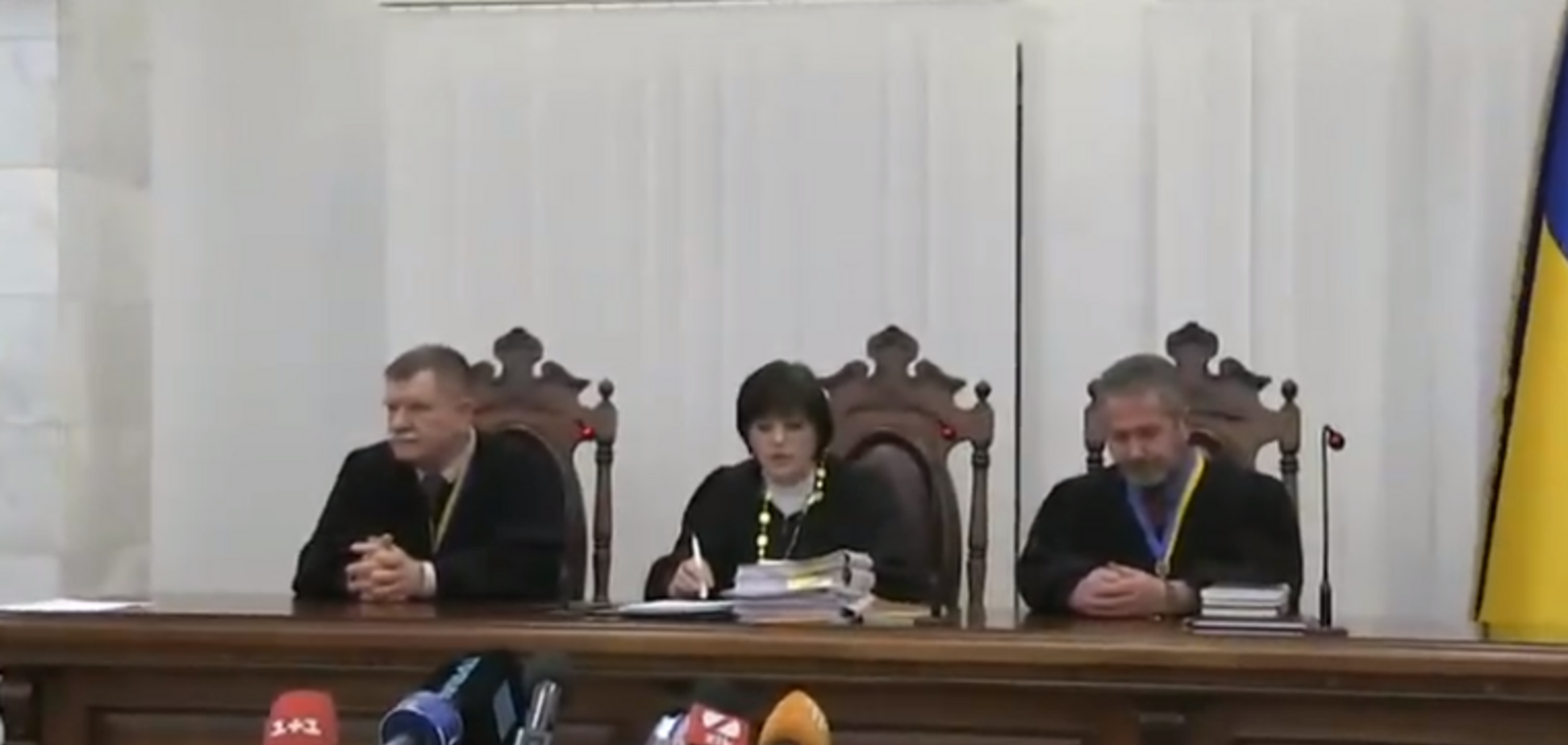 В деле экс-'беркутовцев' внезапно заменили прокуроров