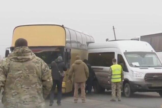 Террористы устроили ДТП во время обмена пленными: фото