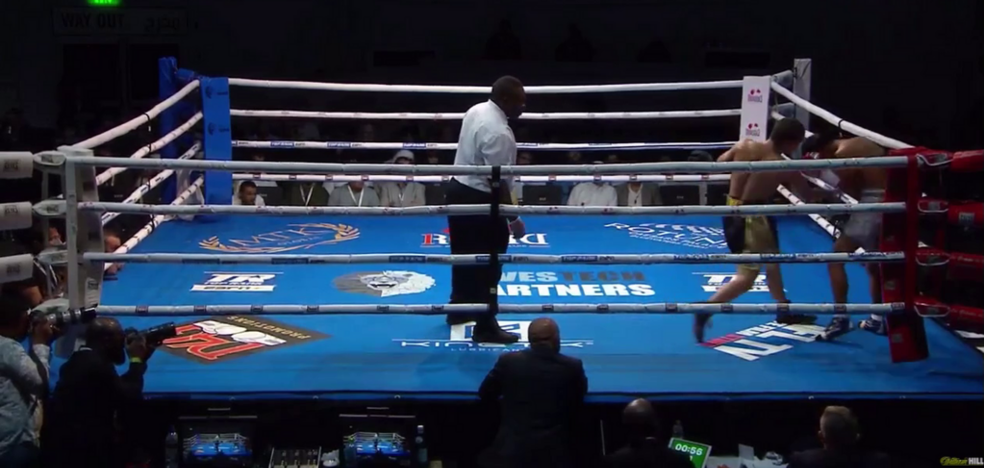 Непобедимый боксер зверски нокаутировал соперника