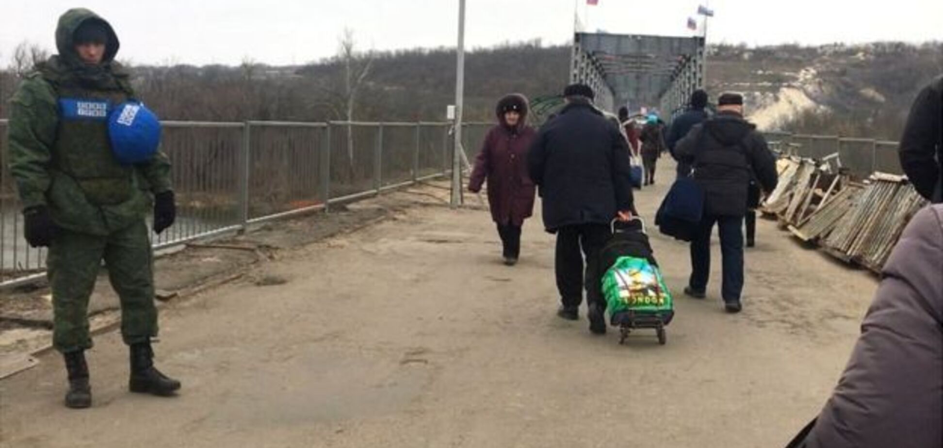 'ЛНР' захватила украинскую часть моста на Донбассе