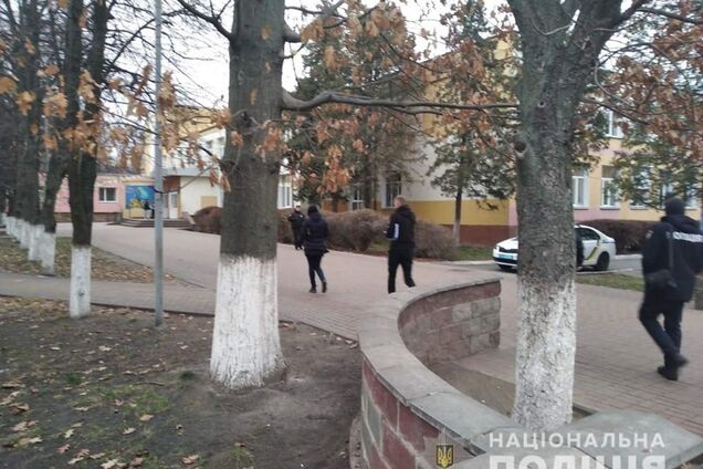 Получили ожоги глаз: под Киевом в школе произошел жесткий инцидент